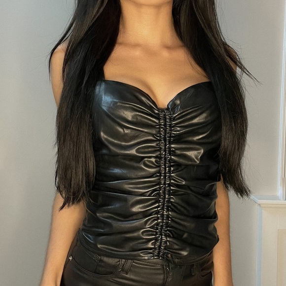Pia Leather Top - Picture 2 of 5